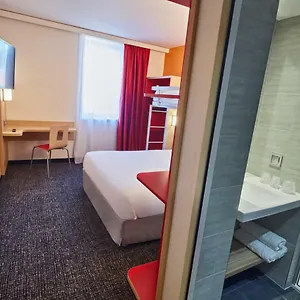 Отель Kyriad Eco - Ferrand Estaing, Клермон-Ферран